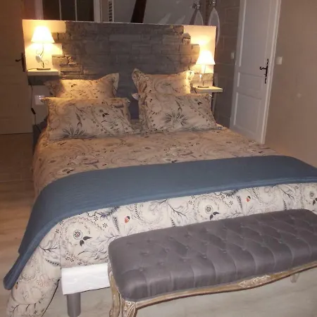 Haras De La Cour Fleury Bed and breakfast Saint-Michel-de-Livet