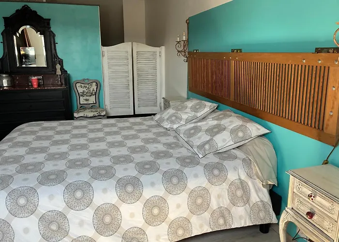 Haras De La Cour Fleury Bed & Breakfast